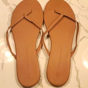 Lauren Conrad flip flops